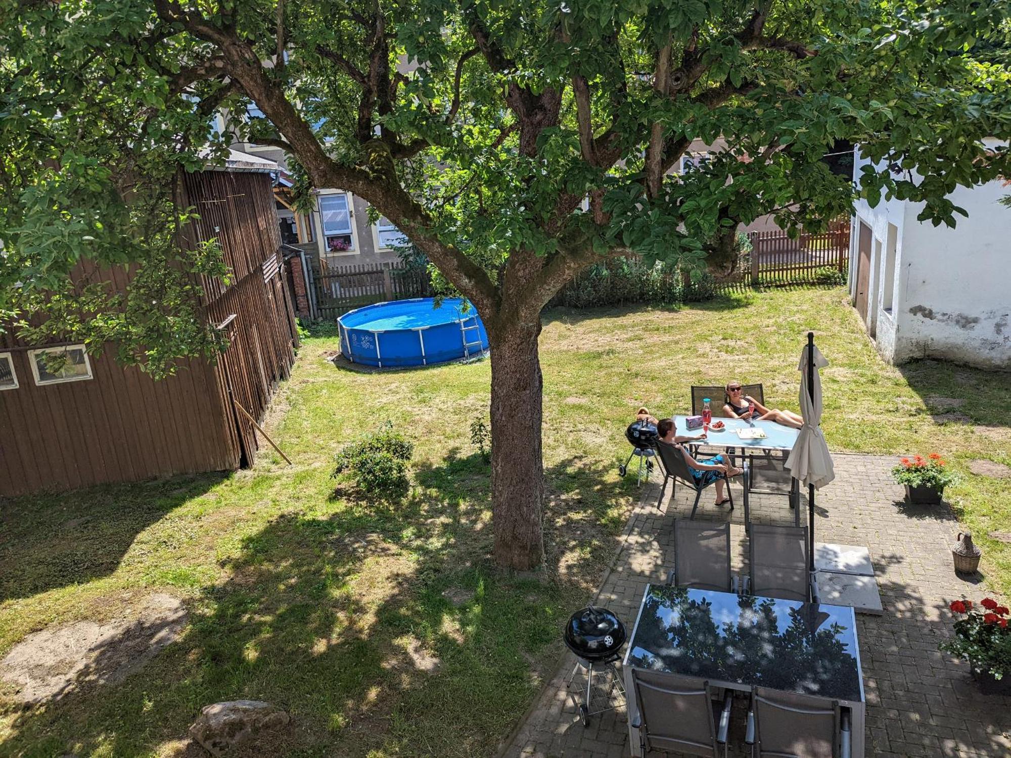 H2 - Urlaubsmagie - Garten, Pool, Terrasse, Grill Sebnitz Bagian luar foto
